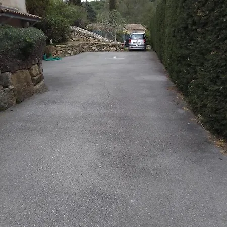 De Frayere Panzió *